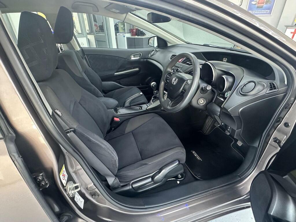 Honda Civic 1.6 I-dtec Es-t 5-Door Free Tax Grey #14