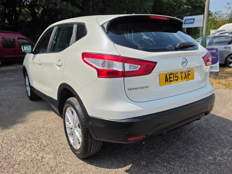 Nissan Qashqai Acenta Dig-t Smart Vision White #6