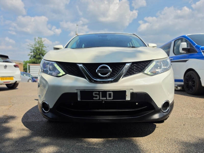 Nissan Qashqai Acenta Dig-t Smart Vision White #2
