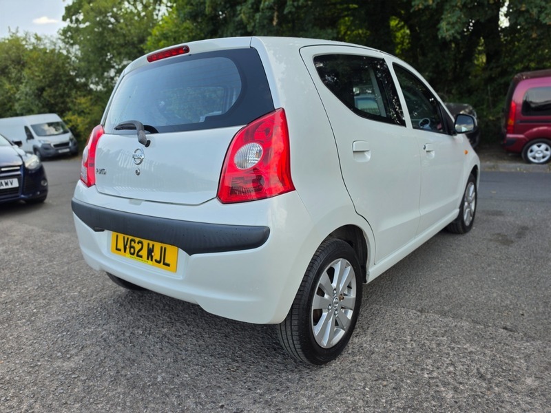 Nissan Pixo N-tec White #6