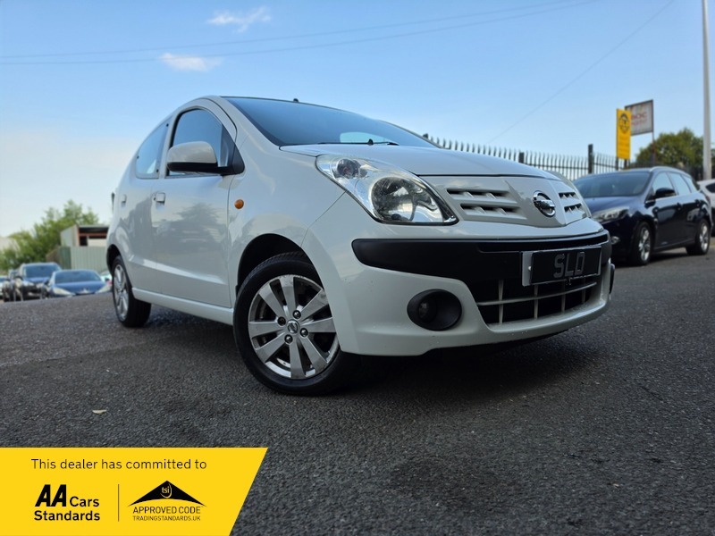 Nissan Pixo N-tec White