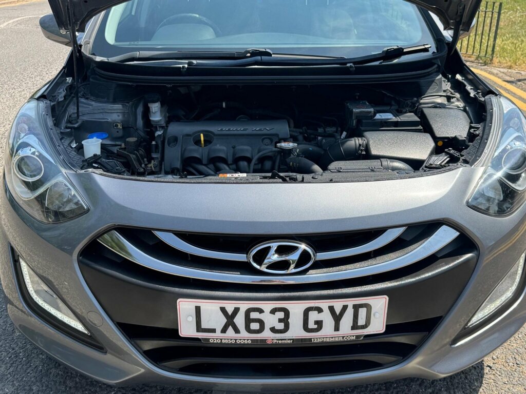 Hyundai I30 Active Black #29