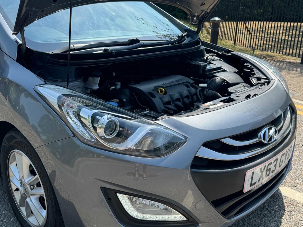 Hyundai I30 Active Black #30