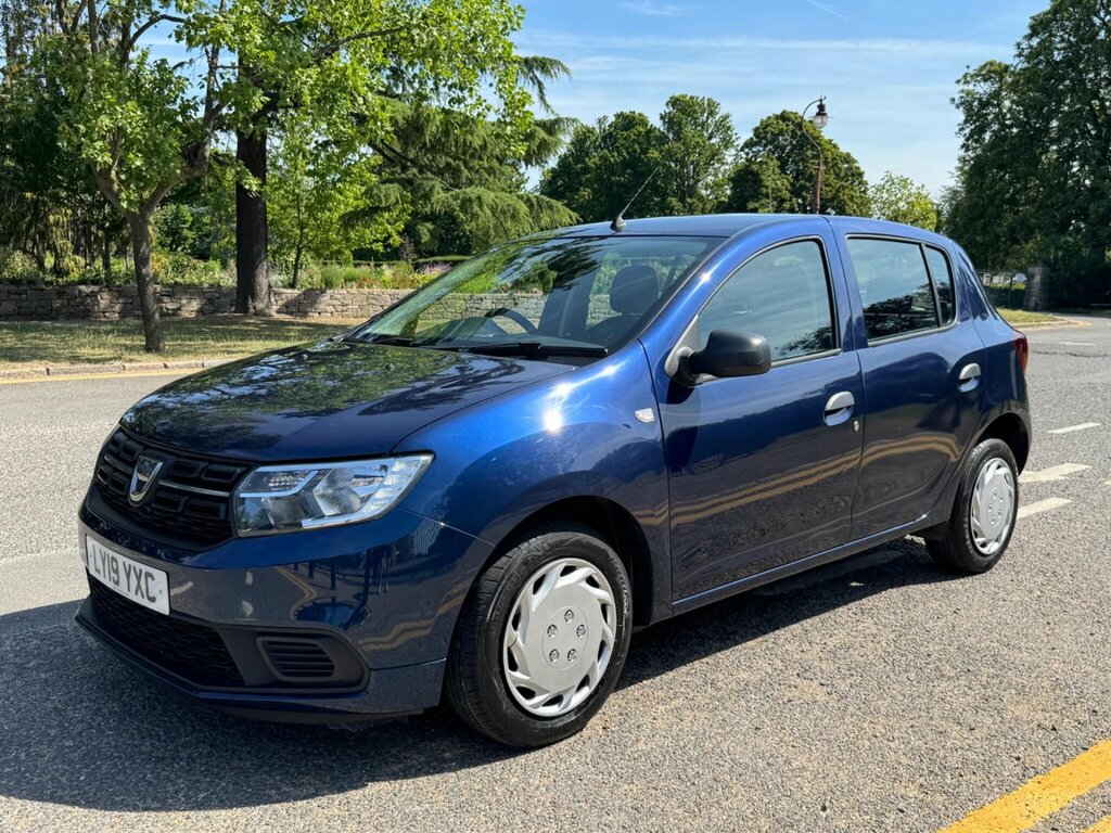 Dacia Sandero 1.0 Sce Essential Euro 6 LY19YXC Blue #3