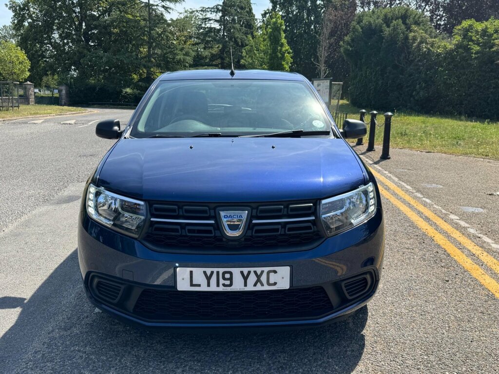 Dacia Sandero 1.0 Sce Essential Euro 6 LY19YXC Blue #2