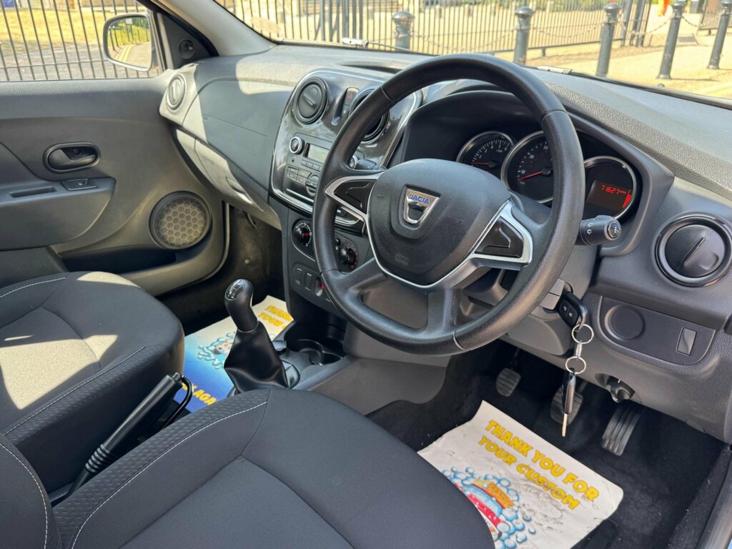 Dacia Sandero  White #22