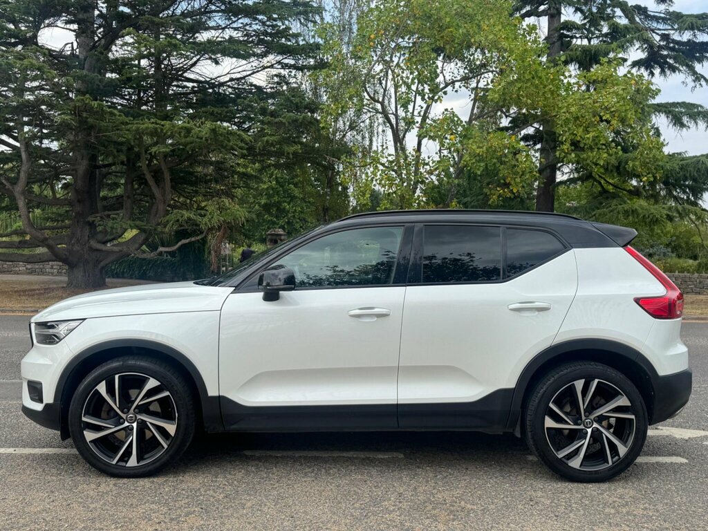 Volvo XC40 2.0 D4 R-design Awd Euro 6 Ss White #4