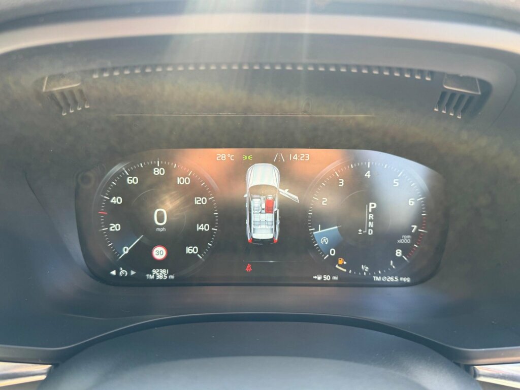 Volvo XC60 T5 Awd Momentum Rear Camera, Spare Whee Red #31