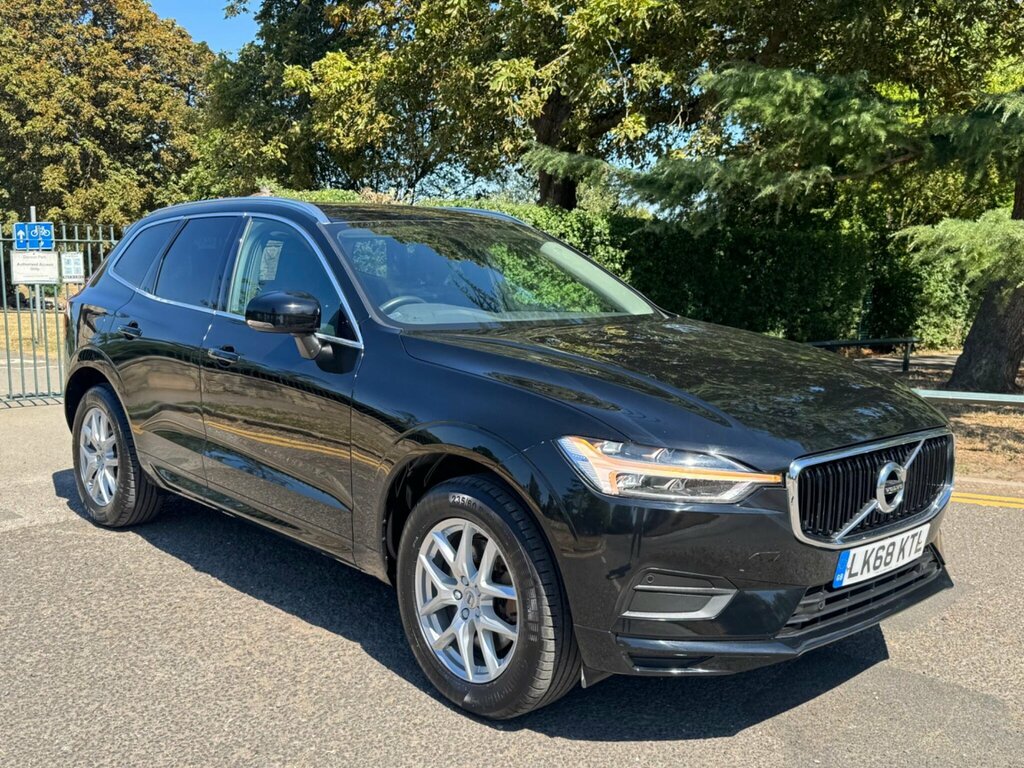 Volvo XC60 2.0 T5 Momentum Awd Euro 6 Ss Black