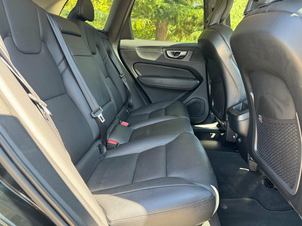 Volvo XC60 T5 Awd Momentum Rear Camera, Spare Whee Red #22