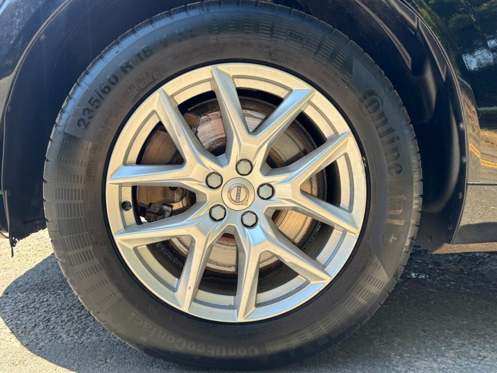 Volvo XC60 T5 Awd Momentum Rear Camera, Spare Whee Red #12