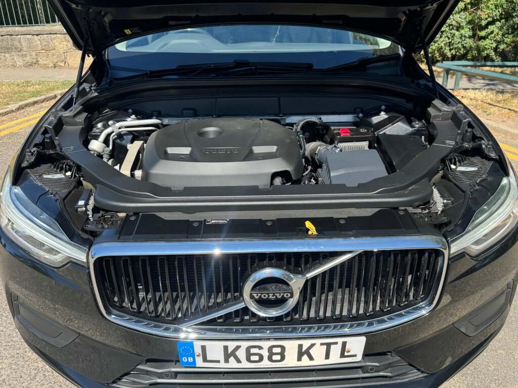 Volvo XC60 T5 Awd Momentum Rear Camera, Spare Whee Red #32