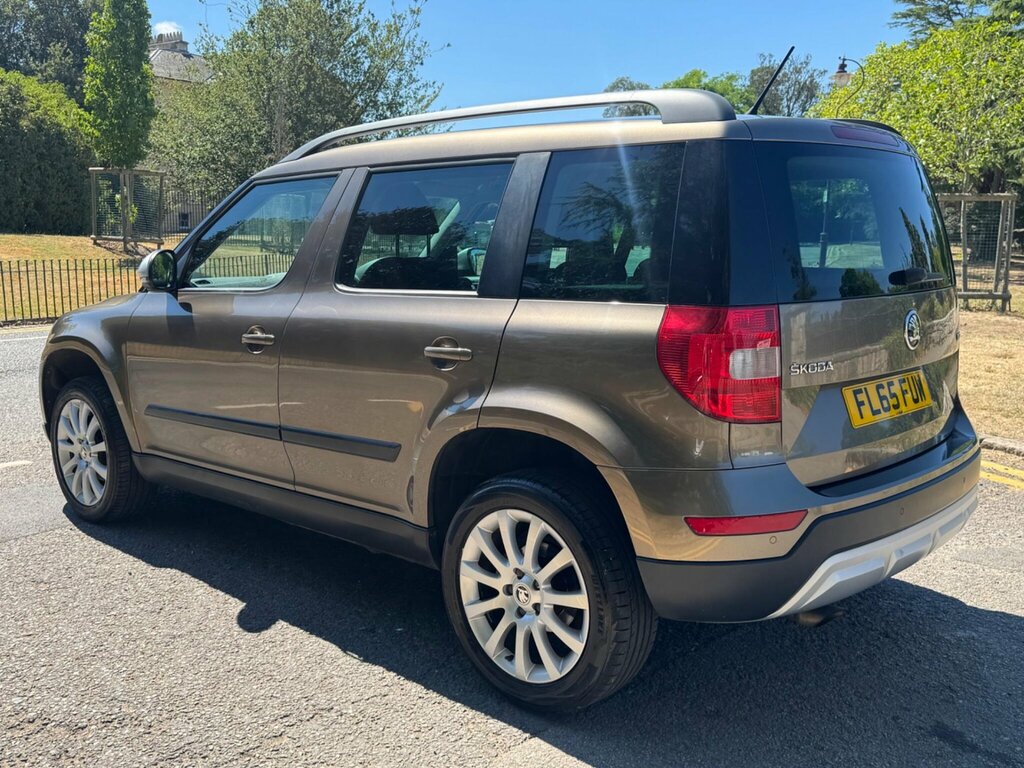 Skoda Yeti 1.2 Tsi Se Outdoor Dsg Euro 6 Ss Brown #5