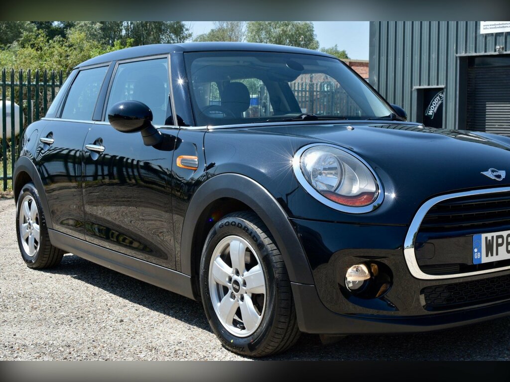Mini Hatch 1.5 Cooper D Hatchback Euro 6 S Black #6