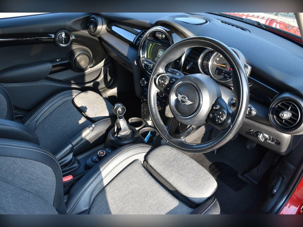 Mini Hatch 1.5 Cooper Hatchback Euro 6 Ss Red #4