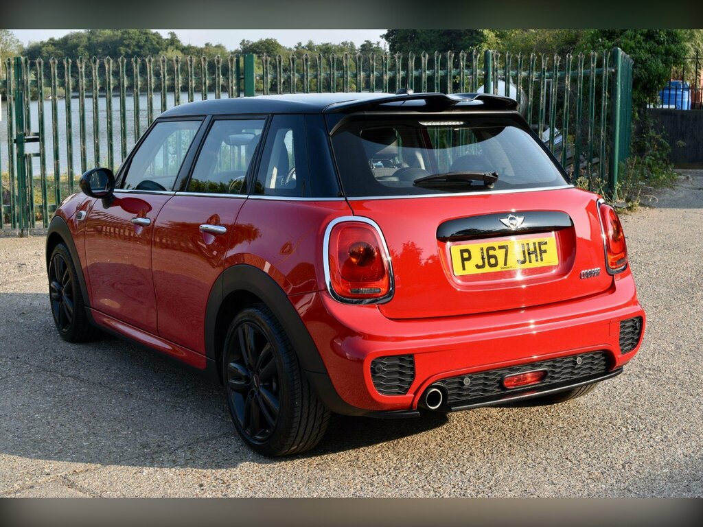 Mini Hatch 1.5 Cooper D Chili Pack 20 Tax 80 Mpg Black #19