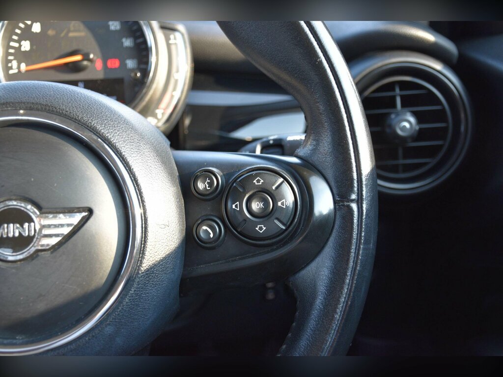 Mini Hatch 1.5 Cooper D Chili Pack 20 Tax 80 Mpg Black #41