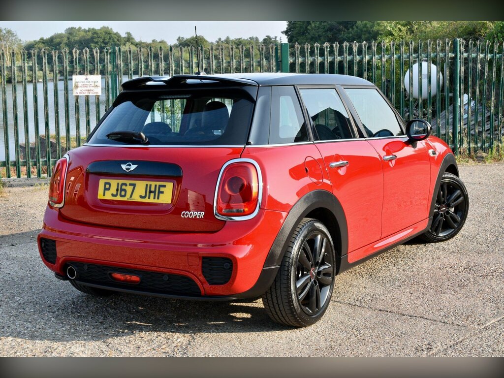 Mini Hatch 1.5 Cooper D Chili Pack 20 Tax 80 Mpg Black #25