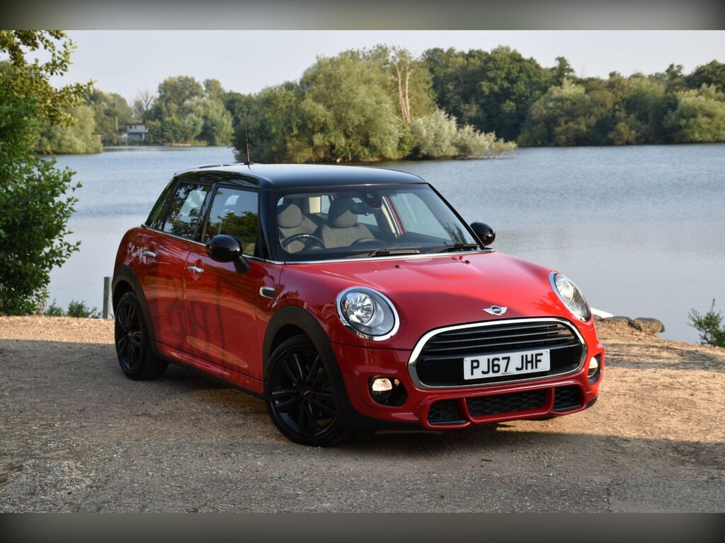 Mini Hatch 1.5 Cooper D Chili Pack 20 Tax 80 Mpg Black #14