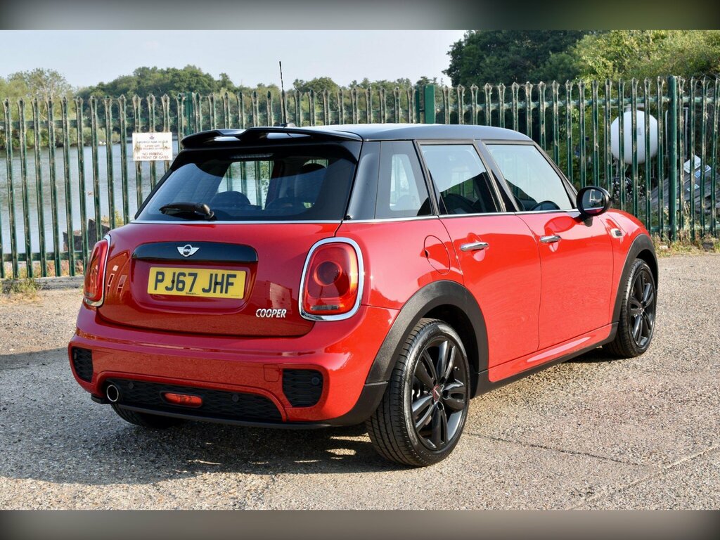 Mini Hatch 1.5 Cooper D Chili Pack 20 Tax 80 Mpg Black #24