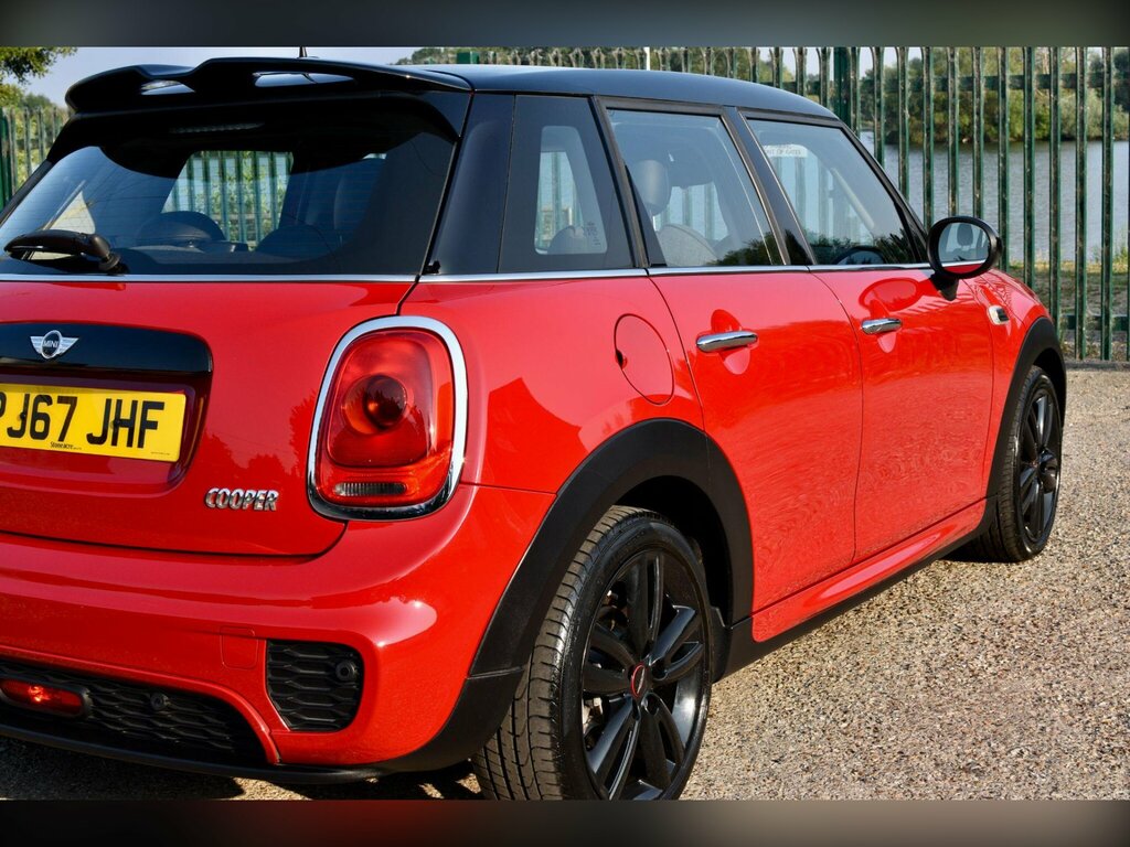 Mini Hatch 1.5 Cooper D Chili Pack 20 Tax 80 Mpg Black #26