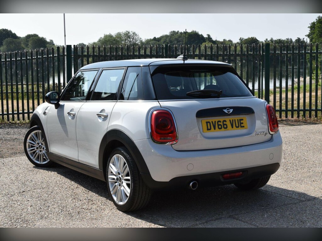 Mini Hatch 1.5 Cooper D Hatchback Euro 6 S Silver #4