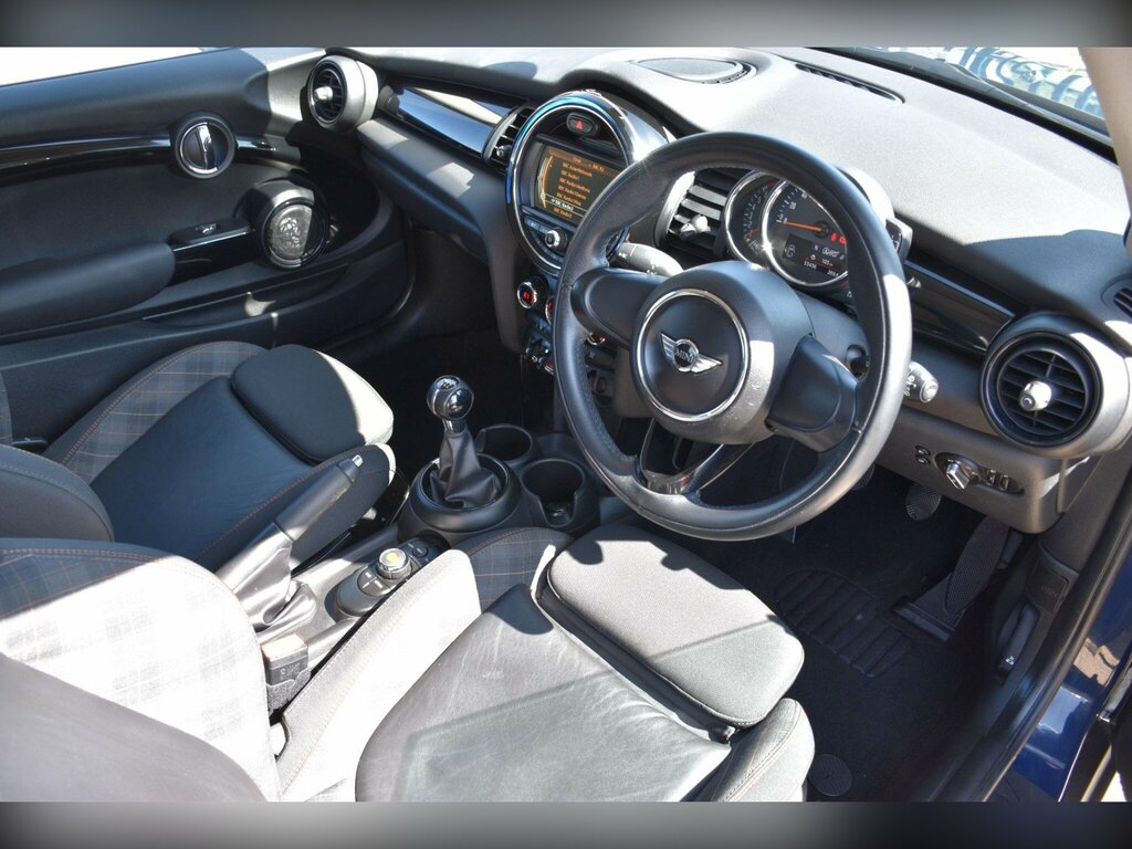 Mini Hatch 1.5 Cooper Seven Hatchback Euro Blue #4