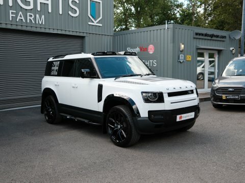 Land Rover Defender Hse Mhev White