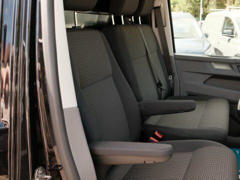 Volkswagen Transporter T30 Tdi P Black #4
