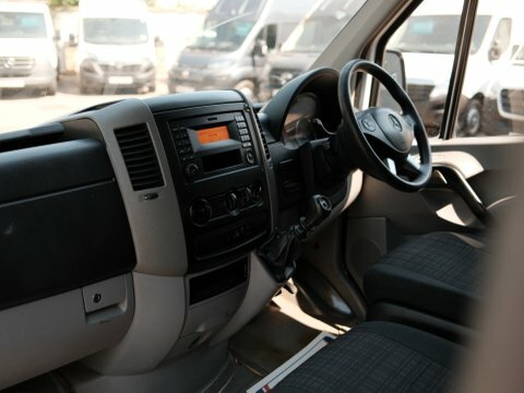 Mercedes-Benz Sprinter 314 Cdi White #3