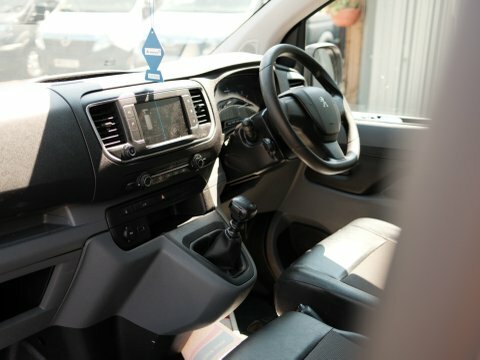 Peugeot Expert Bluehdi 100 Professional White