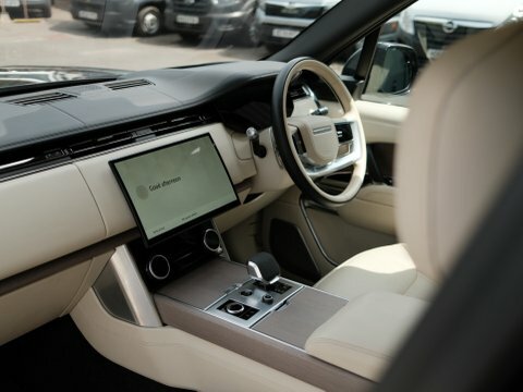 Land Rover Range Rover First Edition Black #2