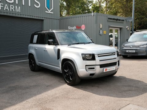 Land Rover Defender 110 D300 Hse Mhev Silver