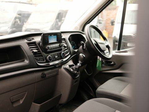 Ford Transit Custom 350 Leader C White