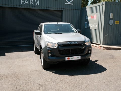 Isuzu D-Max 1.9 Utility Ecb Silver #4