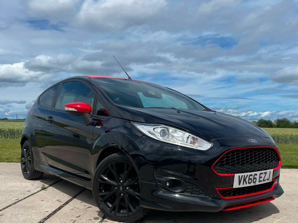 Ford Fiesta St-line Black #6