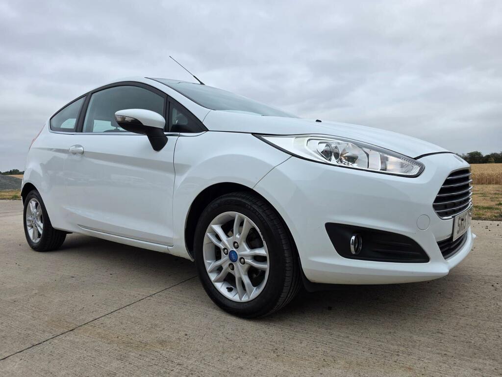 Ford Fiesta Zetec SK15YPY White #5