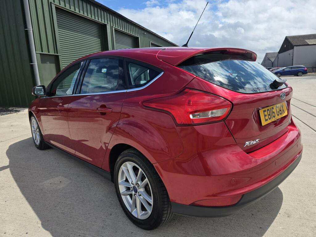 Ford Focus Zetec EO16GUX Red #2