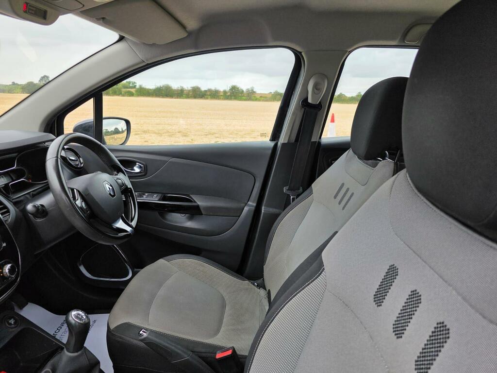 Renault Captur 0.9 Dynamique S Medianav Energy Tce Ss 90 Bhp Black #21