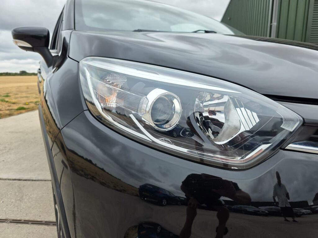Renault Captur Dynamique Medianav Black #4