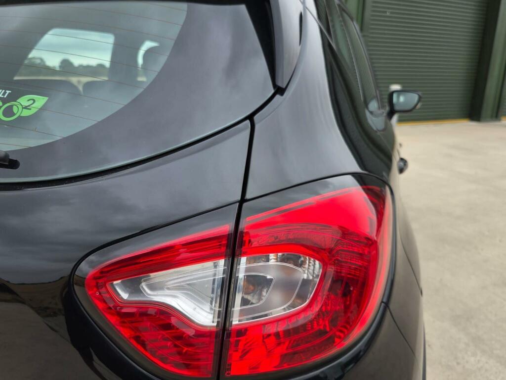 Renault Captur 0.9 Dynamique S Medianav Energy Tce Ss 90 Bhp Black #9