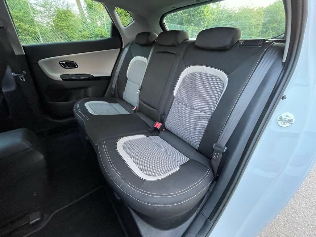 Kia Ceed Petrol  #3