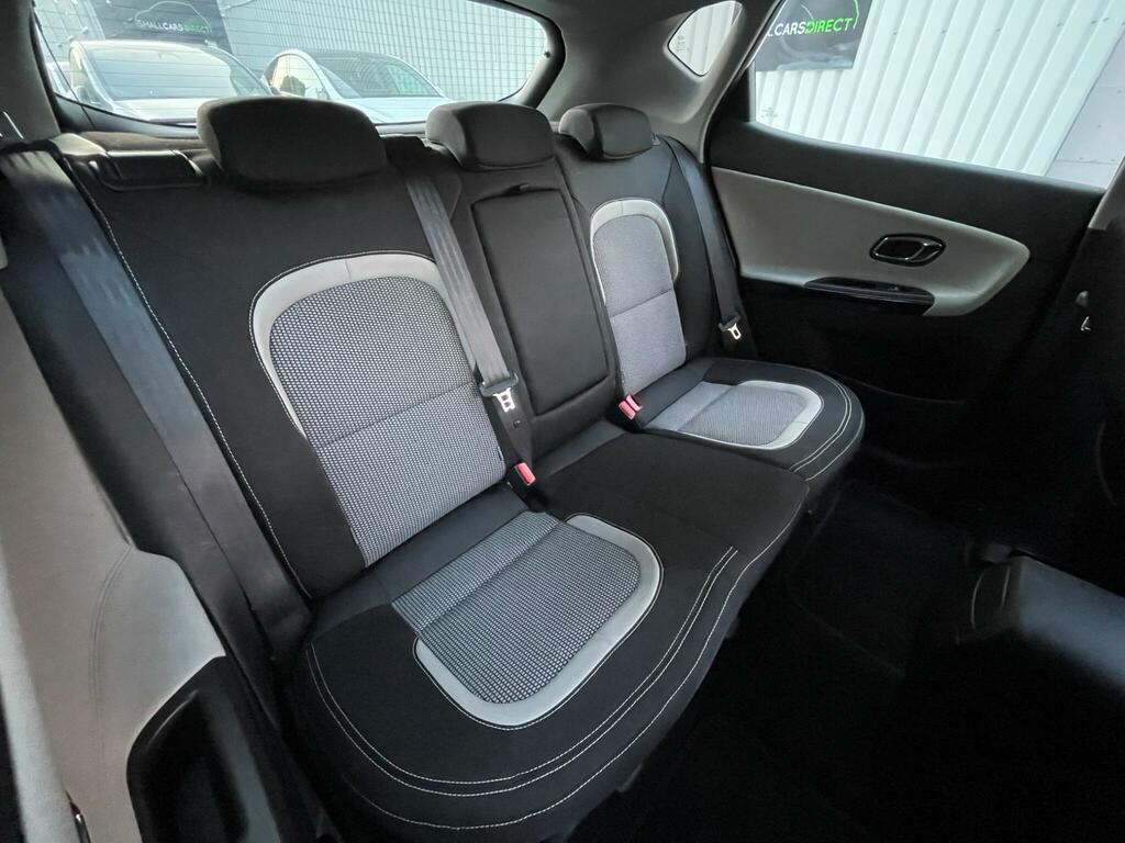 Kia Ceed Petrol  #2