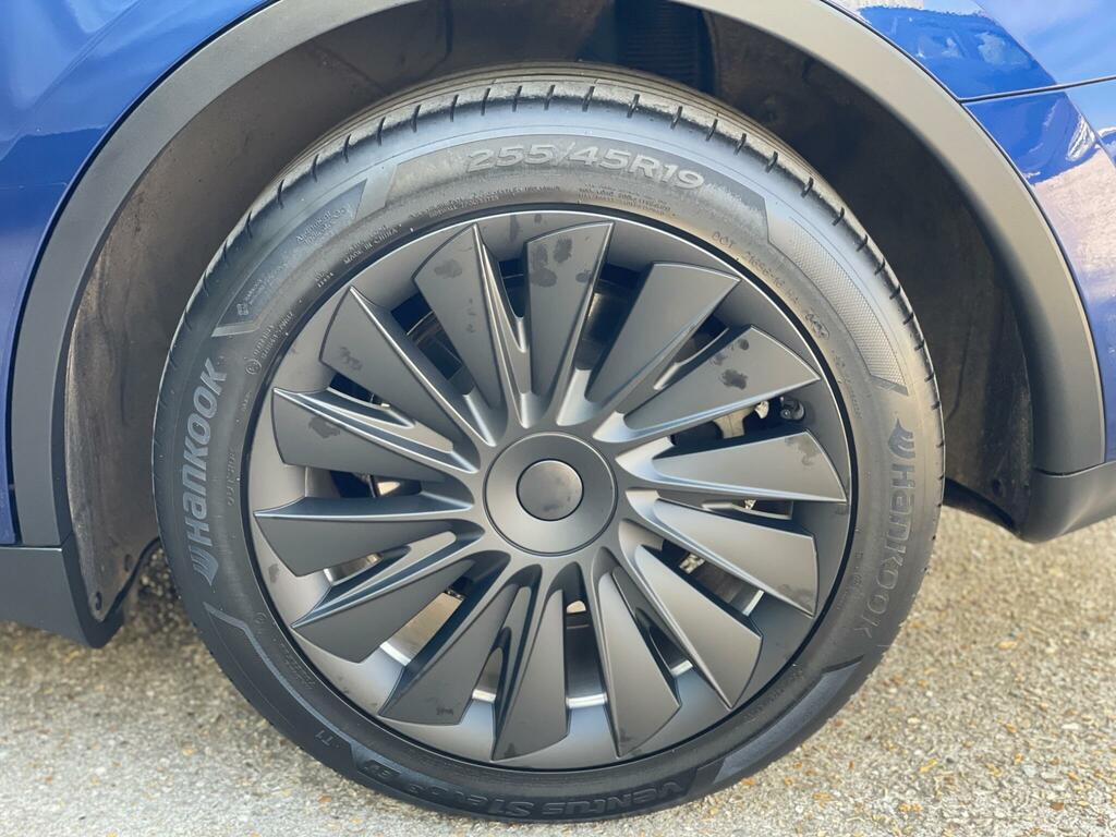 Tesla Model Y Electric  #4
