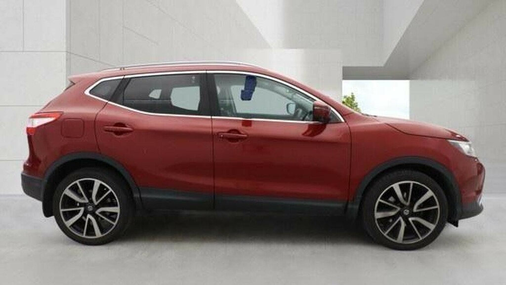 Nissan Qashqai Suv 1.2 Dig-t Tekna Xtron 2Wd Euro 6 Ss 20 Red #5
