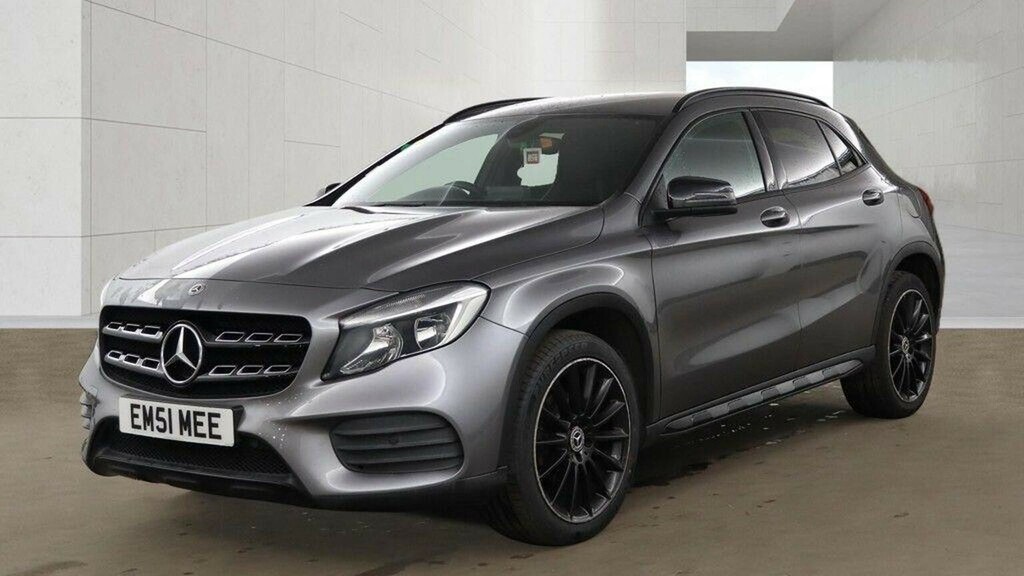 Mercedes-Benz GLA Class 1.6 Gla200 Amg Line 7G-dct Euro 6 Ss Grey #2