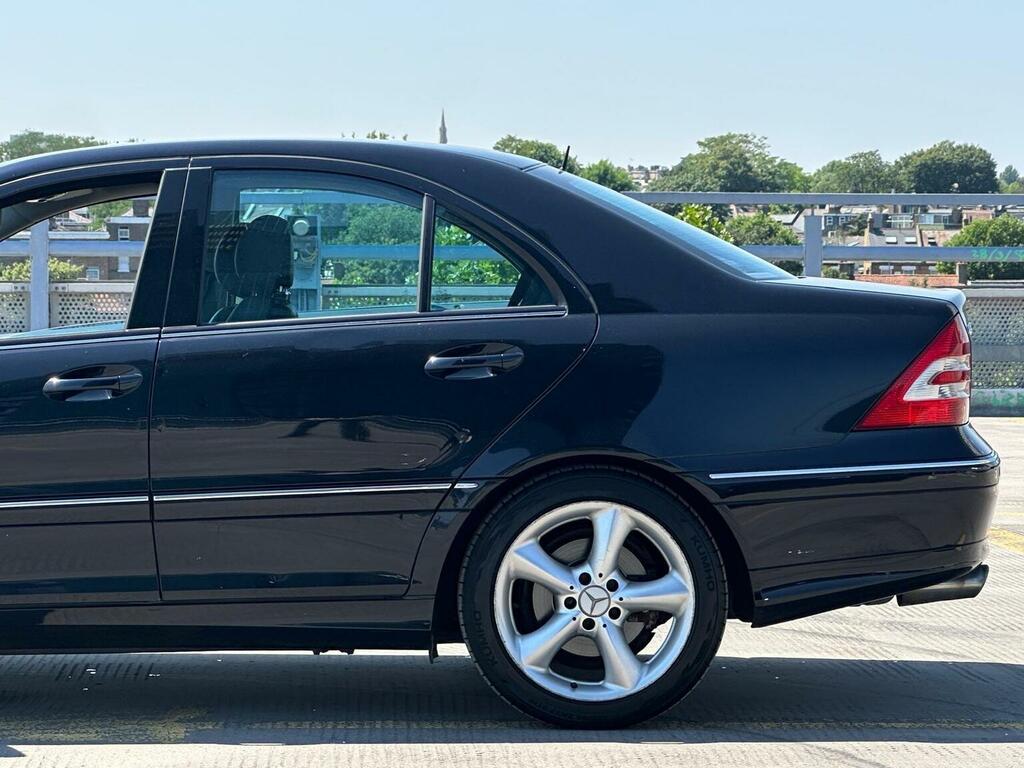 Mercedes-Benz C Class Estate C180k Avantgarde Se F.s.h Estate Very Good Blue #3