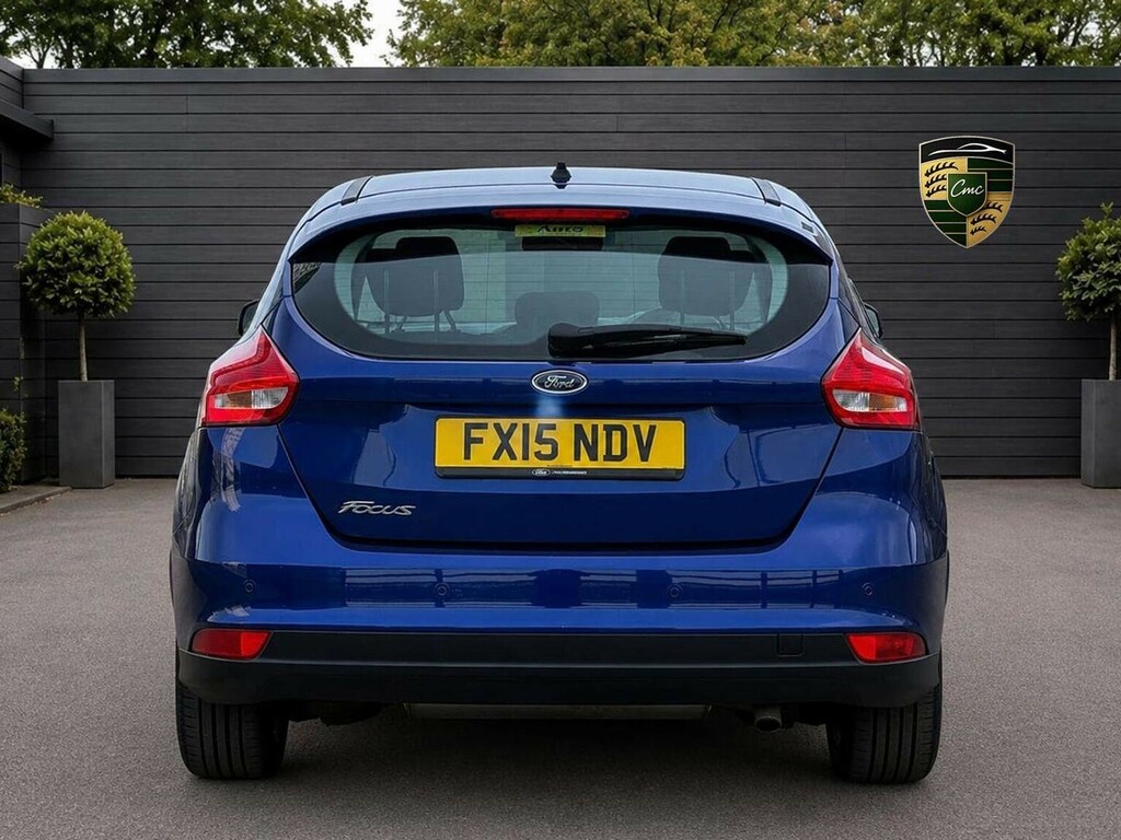 Ford Focus Hatchback 1.6 Titanium Powershift Euro 6 2015 Blue #5