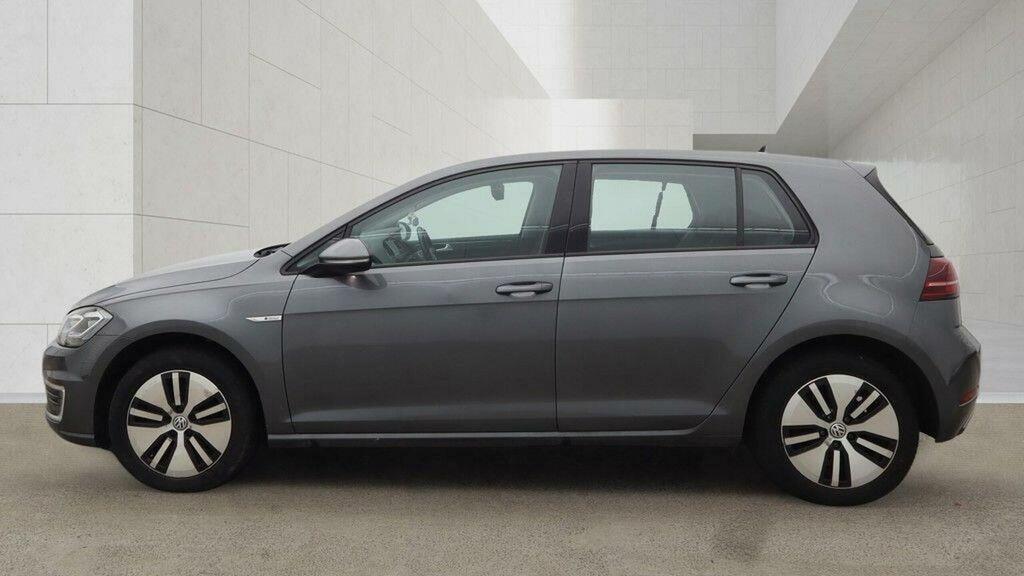 Volkswagen e-Golf 35.8Kwh E-golf Silver #8