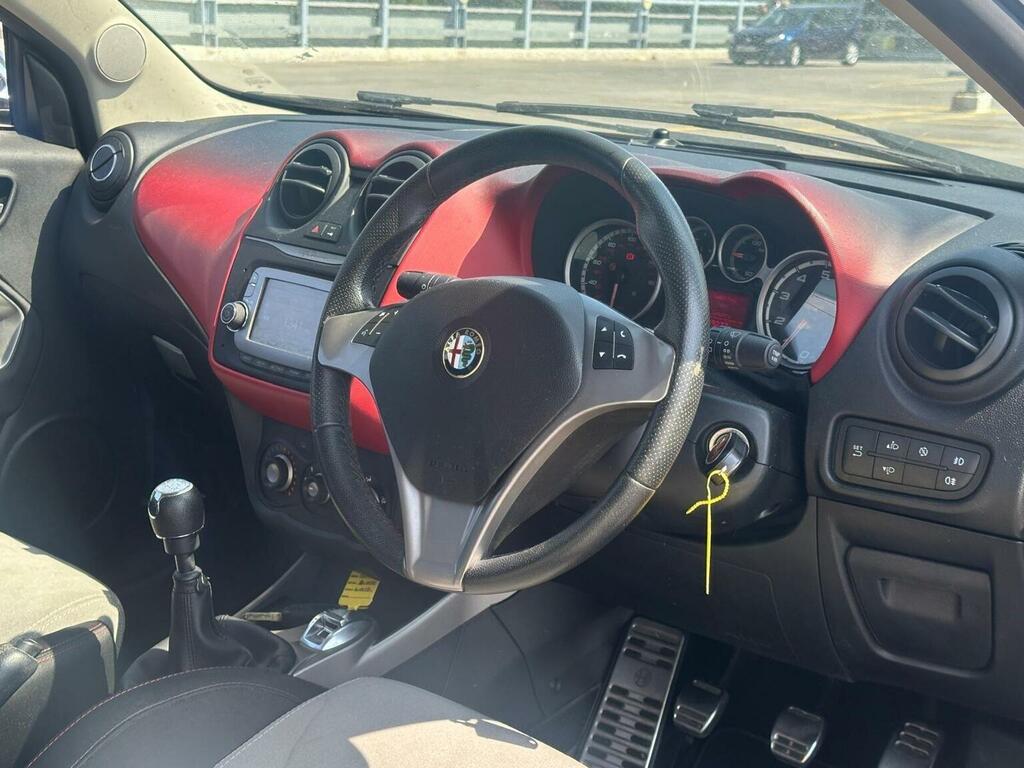 Alfa Romeo MiTo Hatchback Red #25
